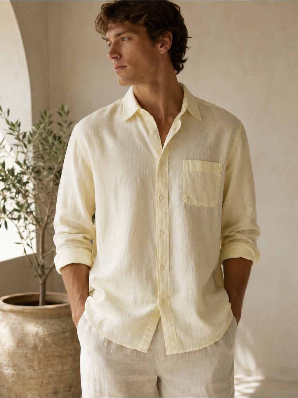 UNIQLO 100% Linen Button Front Shirt XL Pale Yellow Lightweight Long Sleeve